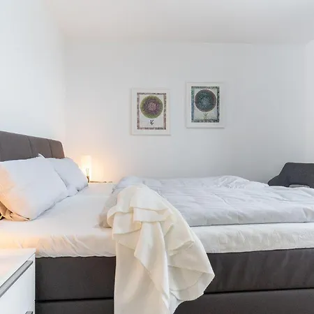 Haus-seeblick-in-bosau-wohnung-2 *