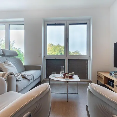 Haus-seeblick-in-bosau-wohnung-2 *