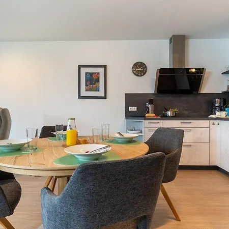 Haus-seeblick-in-bosau-wohnung-2 شقة *