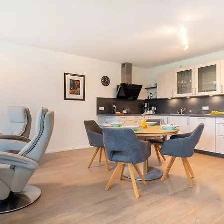 Haus-seeblick-in-bosau-wohnung-2